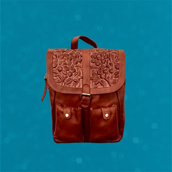 NWOT! ANABABLISH TOOLED LEATHER BACKPACK - Picture 4 of 11